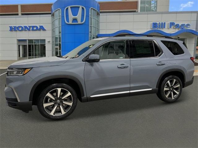 new 2025 Honda Pilot car, priced at $50,055