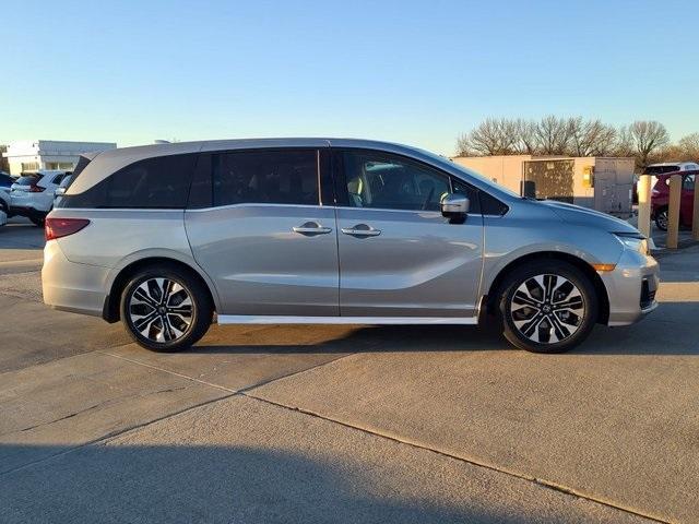 new 2025 Honda Odyssey car, priced at $50,880