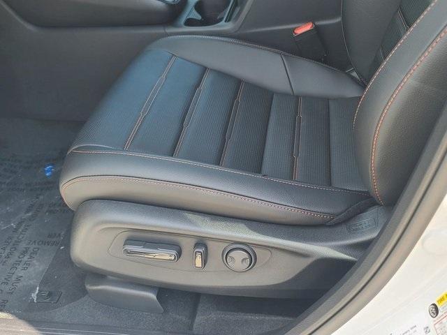 new 2026 Honda CR-V Hybrid car