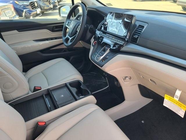new 2026 Honda Odyssey car, priced at $44,190