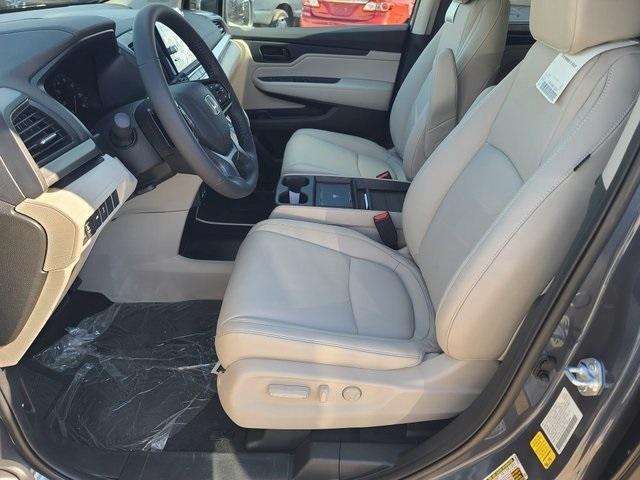 new 2026 Honda Odyssey car, priced at $44,190