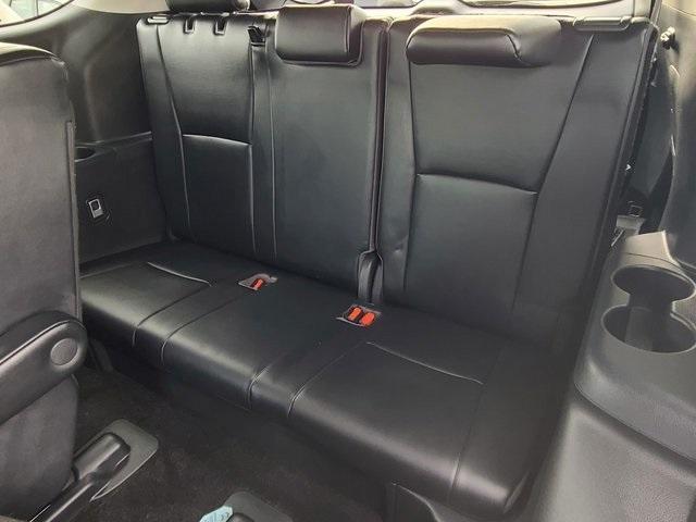 used 2023 Toyota Highlander car, priced at $33,876