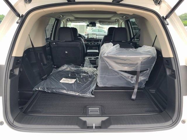 new 2025 Honda Pilot car, priced at $50,055