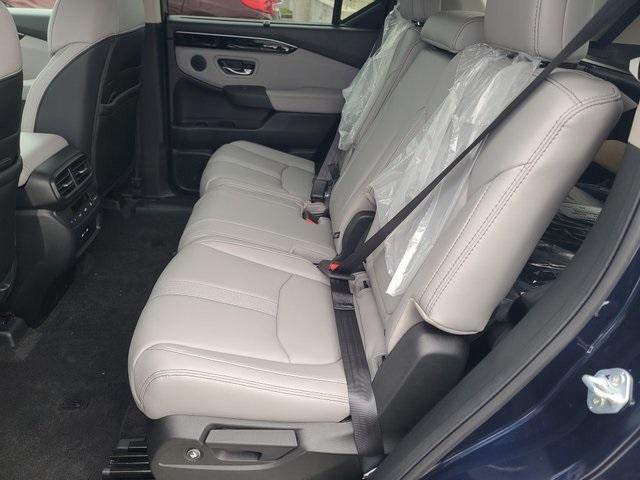 new 2025 Honda Pilot car, priced at $46,330
