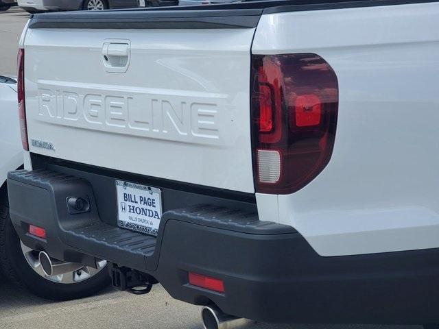 new 2025 Honda Ridgeline car, priced at $43,435