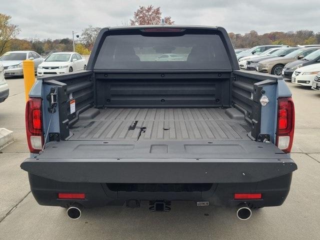 new 2024 Honda Ridgeline car, priced at $40,205