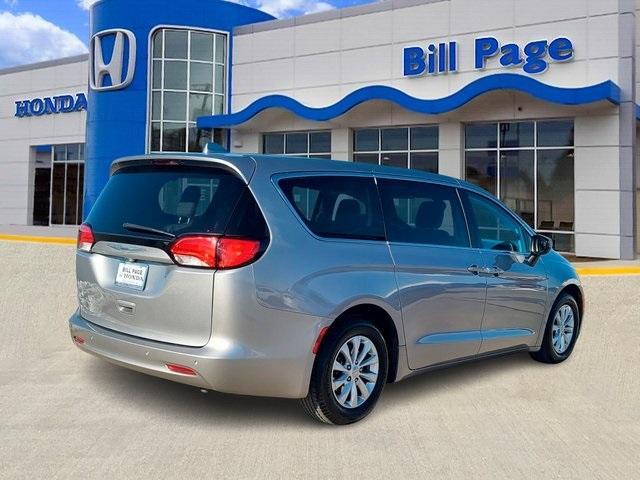 used 2017 Chrysler Pacifica car, priced at $13,749