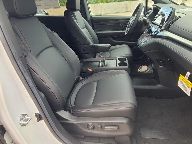 new 2025 Honda Odyssey car, priced at $43,825
