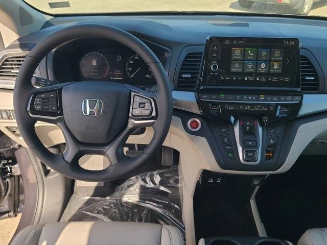 new 2026 Honda Odyssey car, priced at $44,190