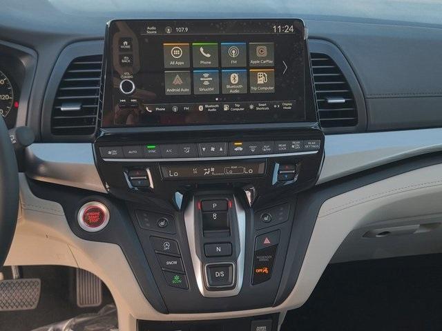 new 2026 Honda Odyssey car, priced at $44,190