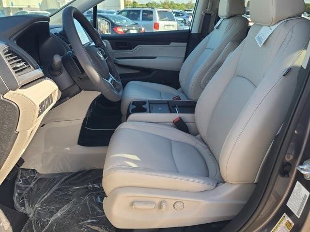 new 2026 Honda Odyssey car, priced at $44,190
