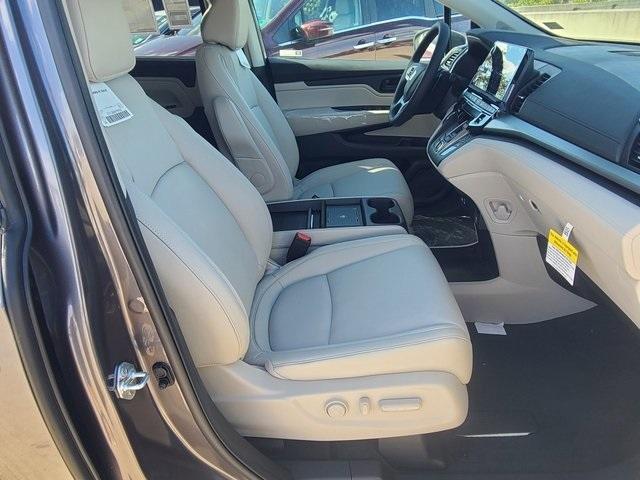 new 2026 Honda Odyssey car, priced at $44,190