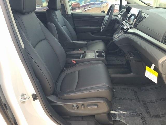 new 2026 Honda Odyssey car, priced at $43,250