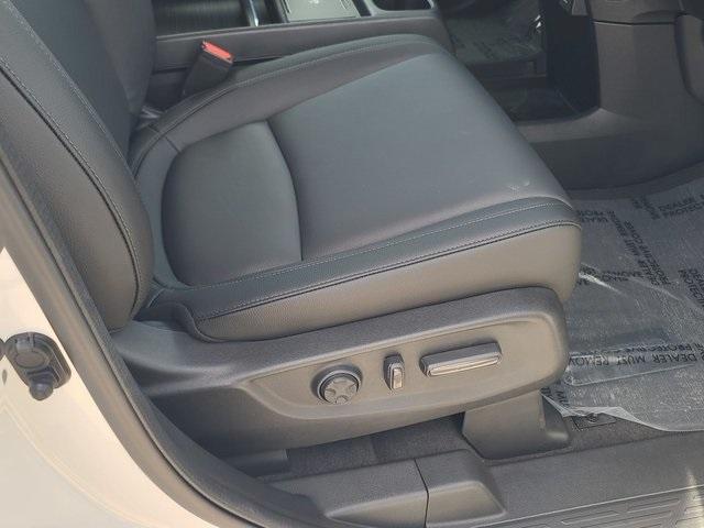 new 2026 Honda Odyssey car, priced at $43,250