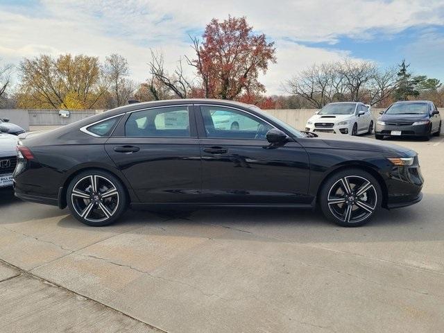 new 2025 Honda Accord Hybrid car, priced at $32,155