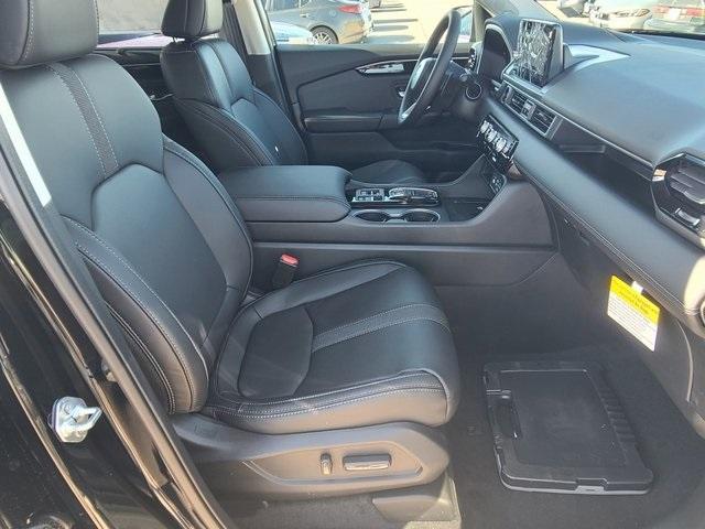 new 2025 Honda Pilot car, priced at $49,600