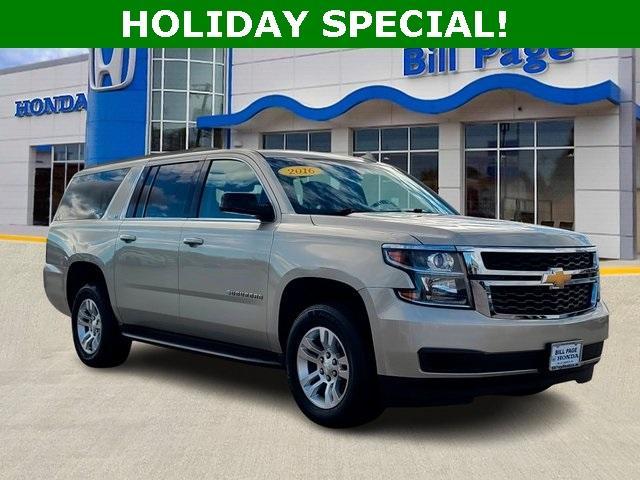 used 2016 Chevrolet Suburban car, priced at $17,994