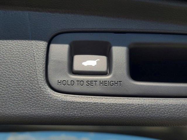 new 2026 Honda CR-V Hybrid car