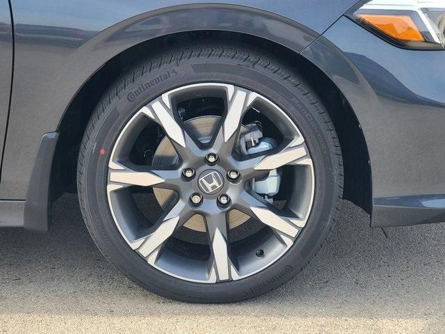 new 2026 Honda Civic Hybrid car, priced at $32,295