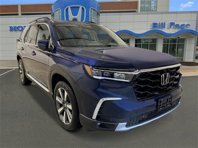 new 2025 Honda Pilot car, priced at $53,080