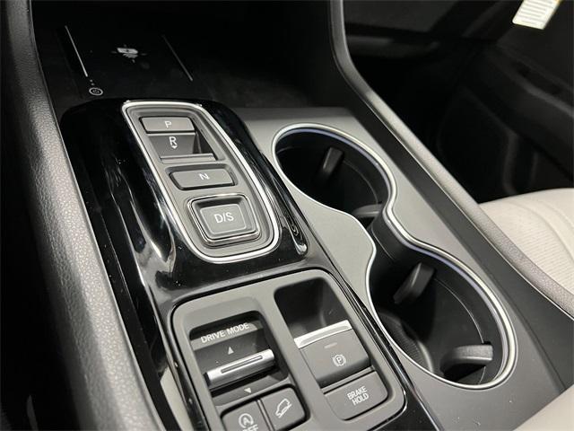 new 2025 Honda Pilot car, priced at $53,080