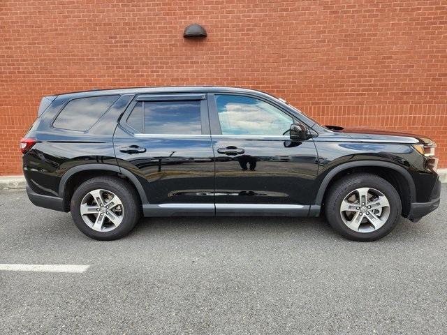 used 2025 Honda Pilot car, priced at $44,500