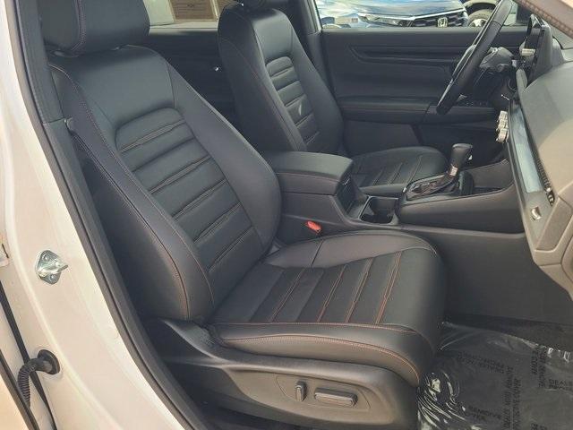 used 2025 Honda CR-V Hybrid car, priced at $36,999