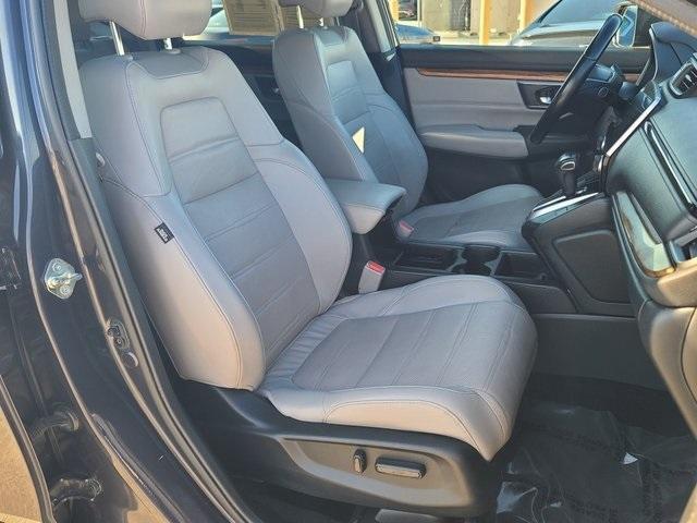 used 2017 Honda CR-V car, priced at $14,000