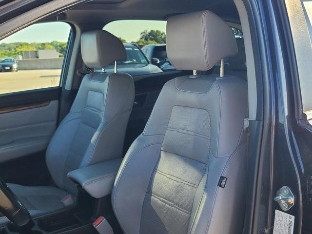 used 2017 Honda CR-V car, priced at $14,000