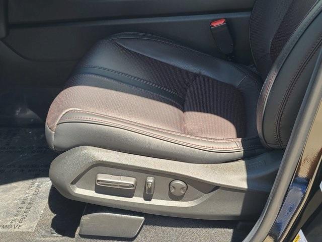 new 2025 Honda Pilot car, priced at $54,580
