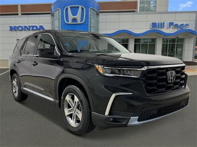 new 2025 Honda Pilot car, priced at $45,600