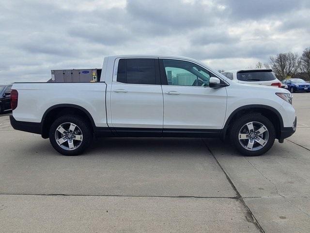 new 2024 Honda Ridgeline car, priced at $43,035