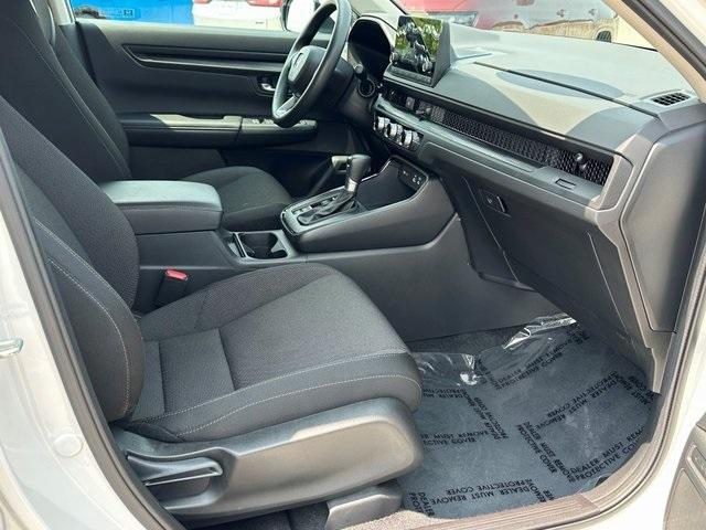 used 2025 Honda CR-V car, priced at $33,000