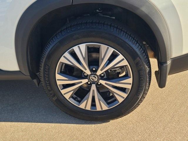 used 2021 Nissan Rogue car, priced at $15,998