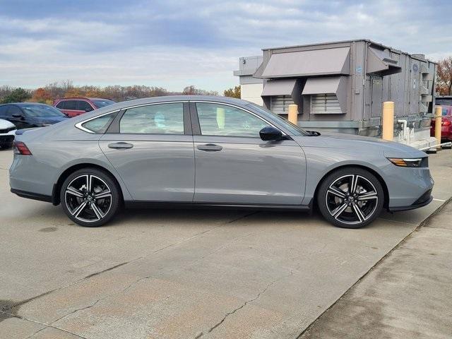 new 2025 Honda Accord Hybrid car, priced at $34,110