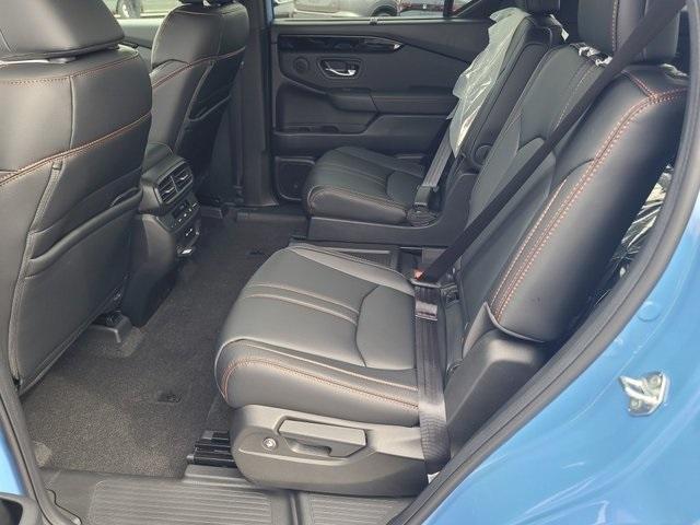 new 2025 Honda Pilot car, priced at $49,855