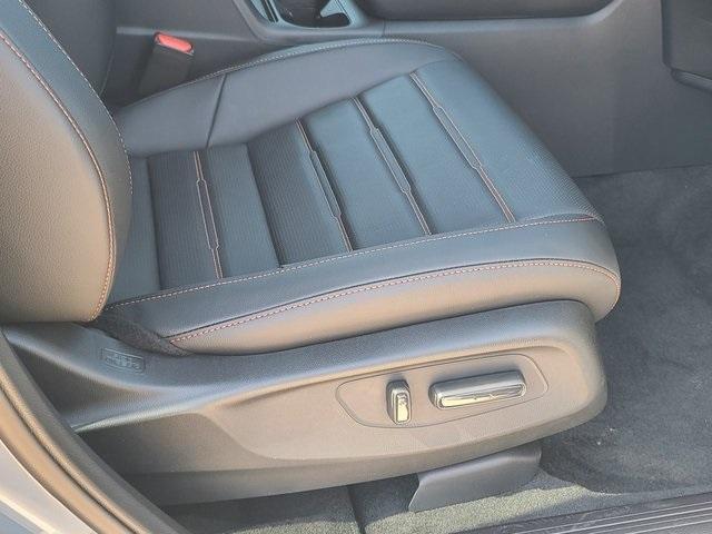 new 2026 Honda CR-V Hybrid car
