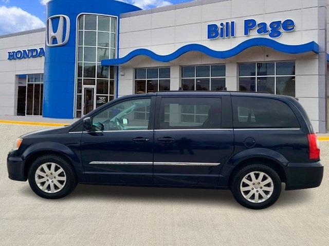 used 2013 Chrysler Town & Country car, priced at $7,850