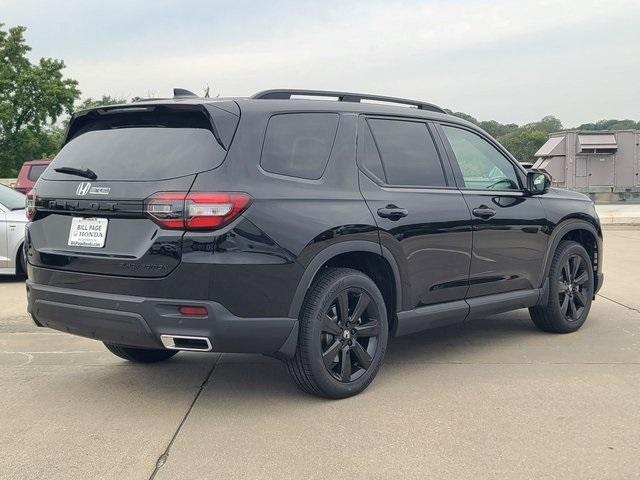 new 2025 Honda Pilot car, priced at $54,580