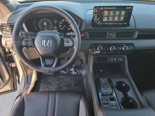 new 2025 Honda Pilot car, priced at $49,880