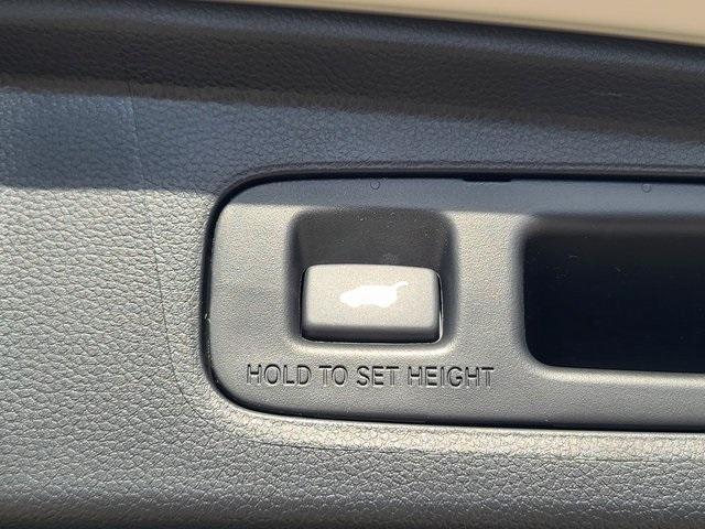 new 2026 Honda CR-V Hybrid car