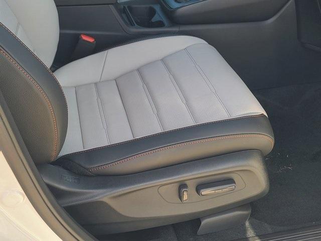 new 2026 Honda CR-V Hybrid car