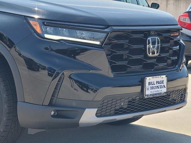 new 2025 Honda Pilot car, priced at $49,400