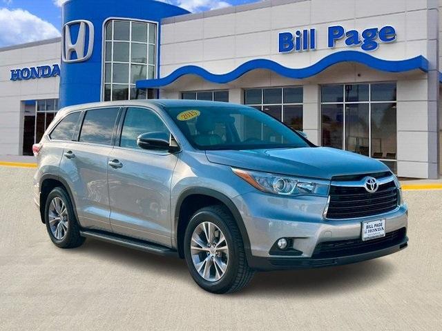 used 2015 Toyota Highlander car, priced at $19,750