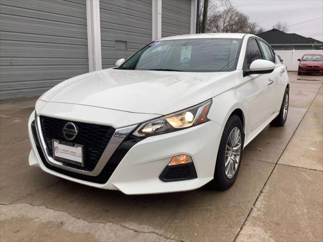 used 2019 Nissan Altima car, priced at $15,995