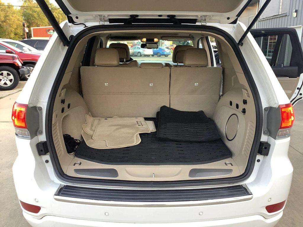 used 2015 Jeep Grand Cherokee car, priced at $14,995