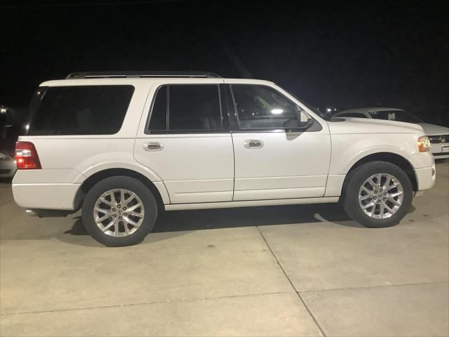 used 2015 Ford Expedition car, priced at $12,995