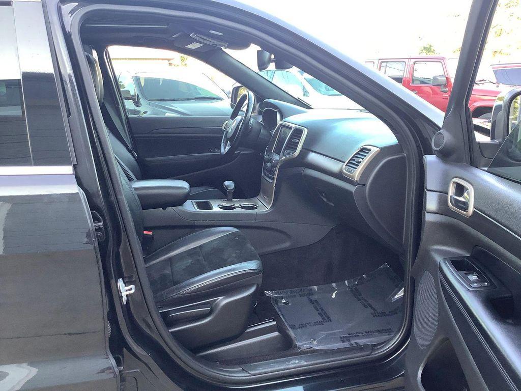 used 2015 Jeep Grand Cherokee car, priced at $13,995