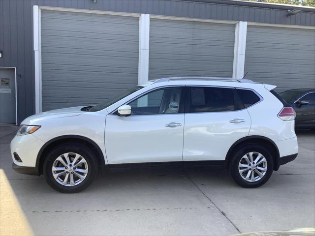 used 2014 Nissan Rogue car, priced at $10,995