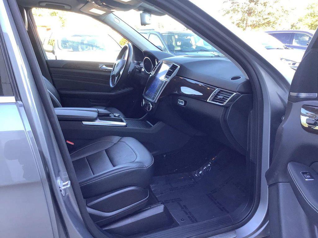 used 2014 Mercedes-Benz M-Class car, priced at $15,995